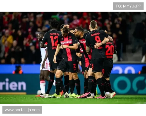 勒沃库森欧冠客场连败，小组出线形势严峻